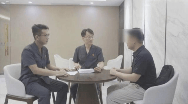 夫妻负债928万余元，现金及存款不足400元，上有老下有小，被法院宣告破产！没还完的债，三年后可申请免除